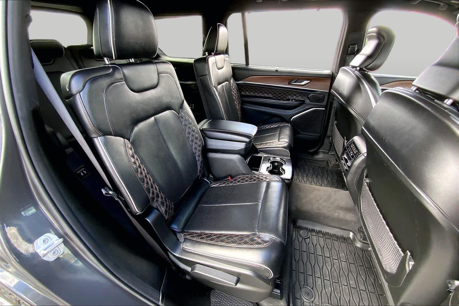 Used 2022 Baltic Gray Metallic Clearcoat Jeep Summit image 19