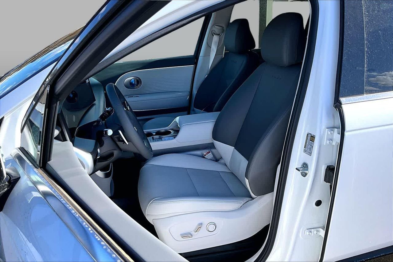 2026 Hyundai IONIQ 9 SEL - Photo 9