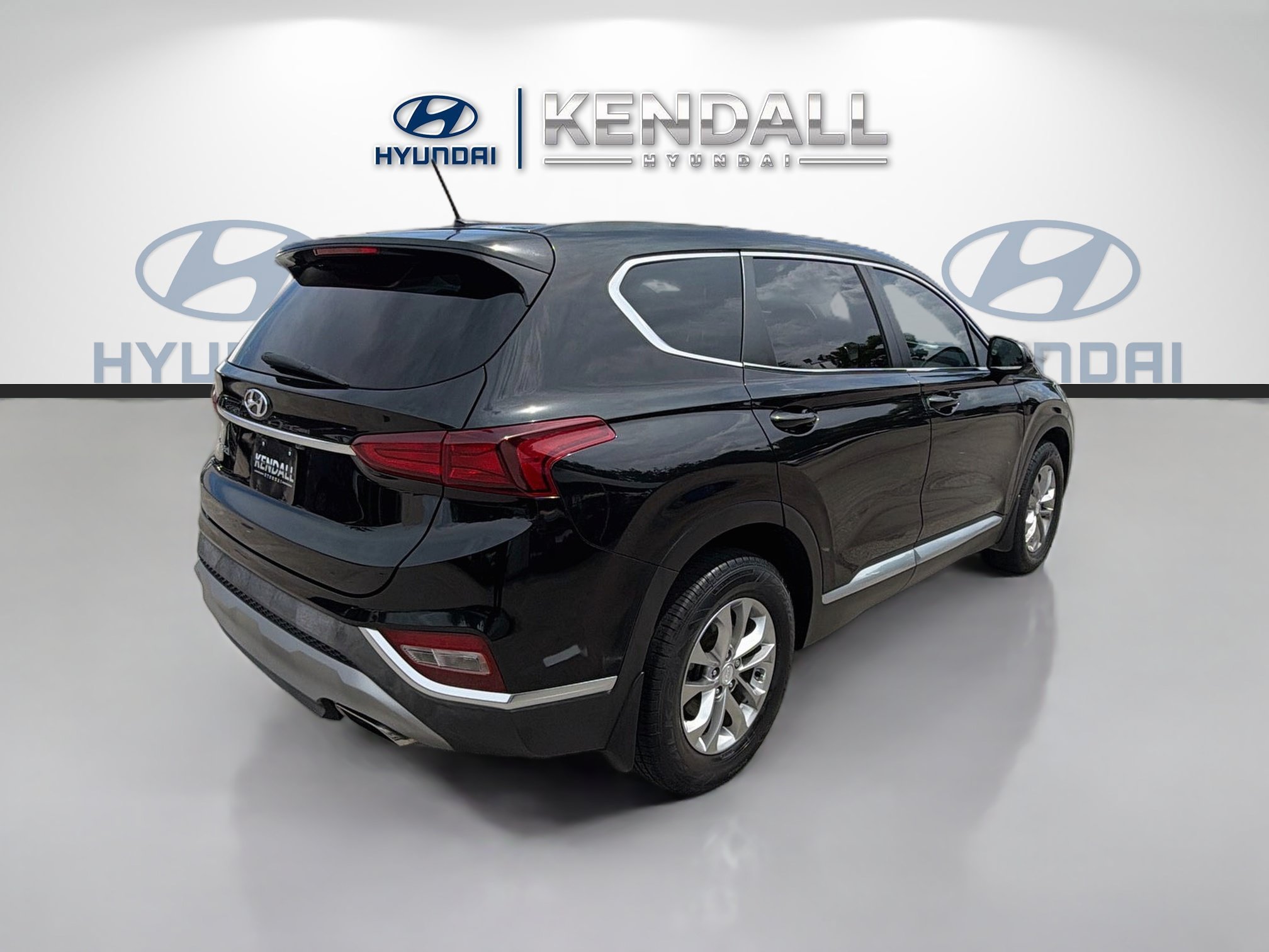 Used 2020 Twilight Black Hyundai SE image 6