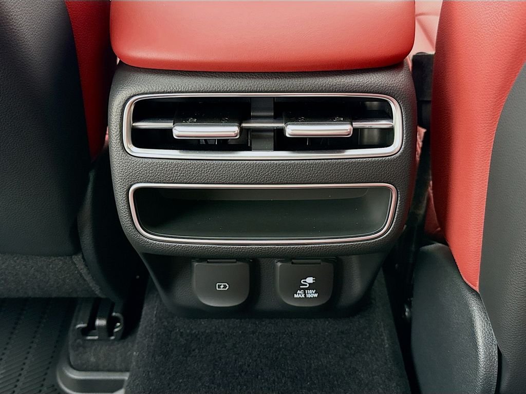 2026 GENESIS GV70 Sport Advanced - Photo 27