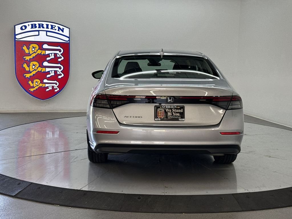 Used 2024 Silver Honda EX image 11