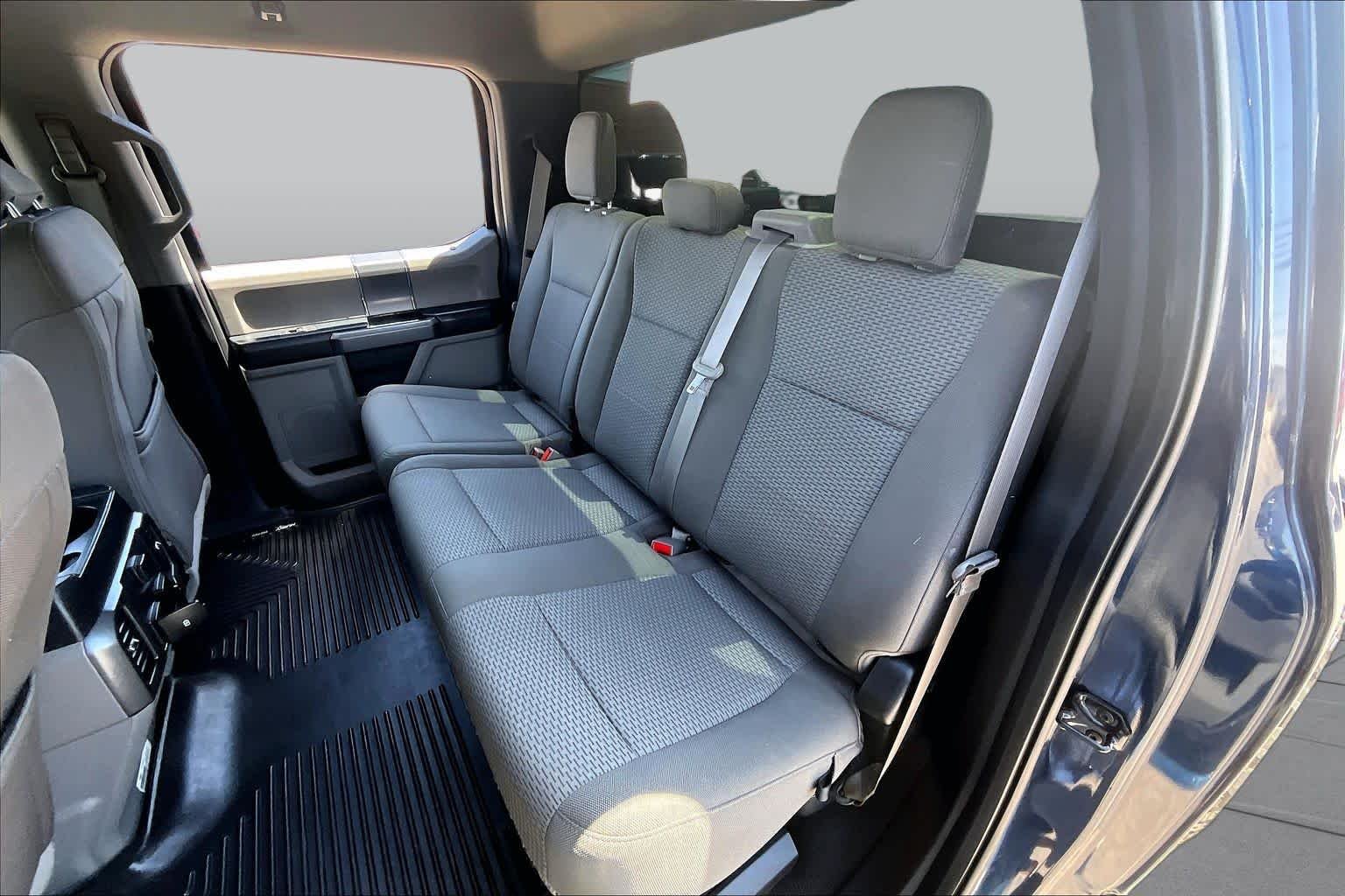 Used 2019 Blue Jeans Ford XLT image 19