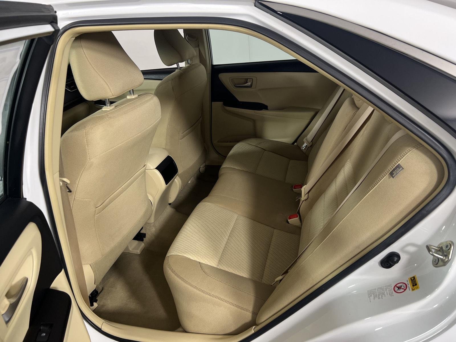 Used 2017 Super White Toyota XSE image 15