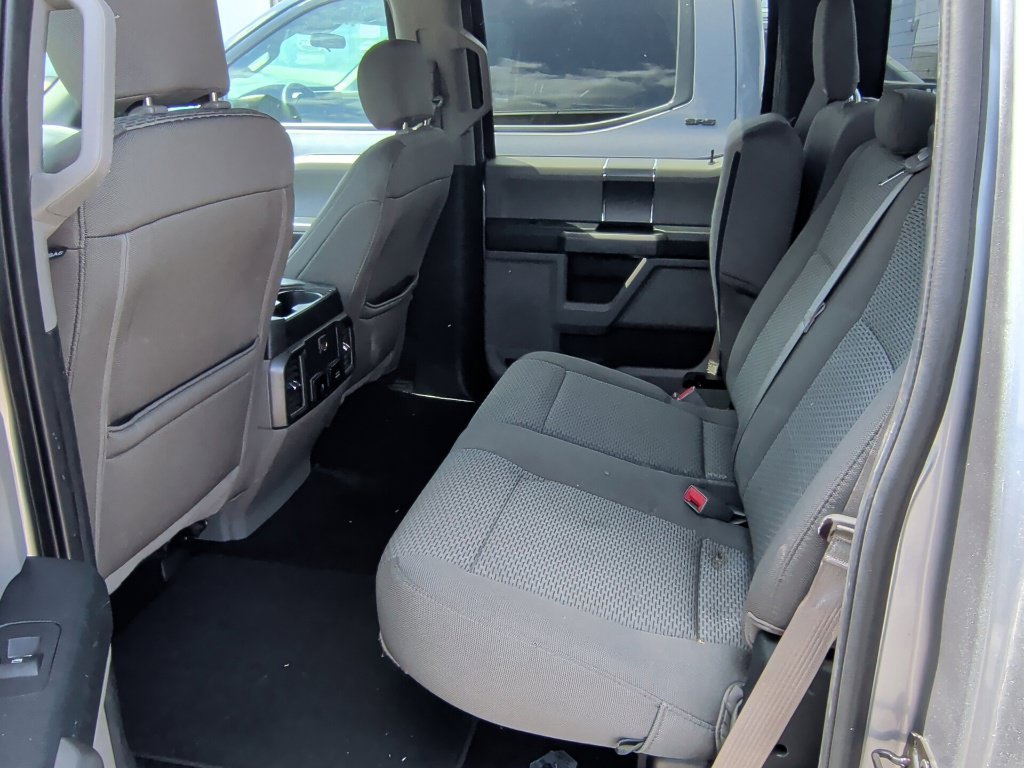 Used 2020 Iconic Silver Metallic Ford XLT image 11