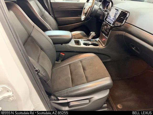 Used 2022 White Jeep Laredo X image 12