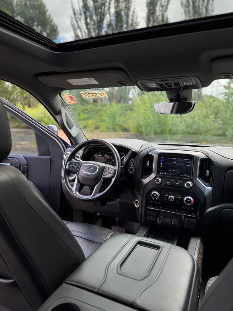 Used 2022 Ebony Twilight Metallic GMC Denali image 30