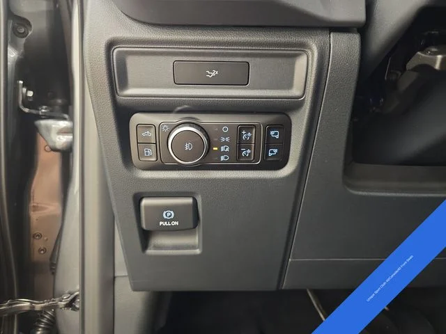 New 2026 Carbonized Gray Metallic Ford XLT image 39