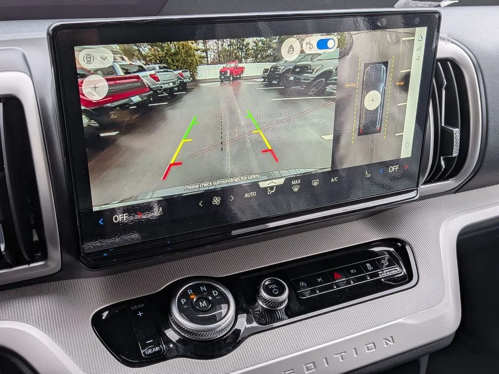 New 2026 Agate Black Metallic Ford MAX Active image 26