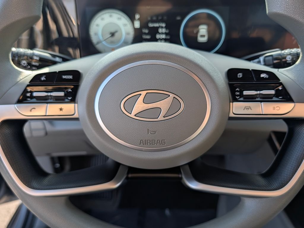 2024 Hyundai Elantra SEL - Photo 19