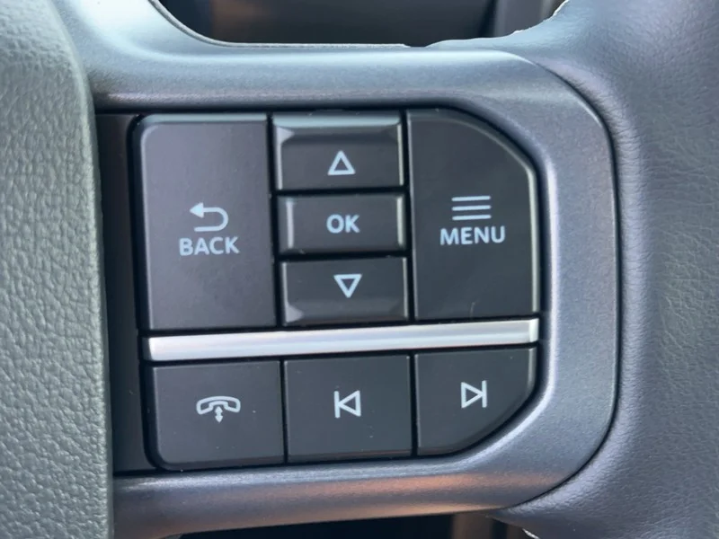 New 2026 Agate Black Metallic Ford LARIAT 4WD SuperCrew 5.5