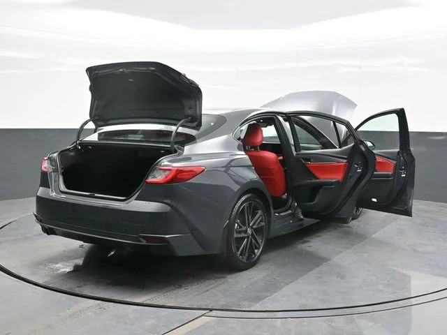 Used 2026  Toyota XSE image 29