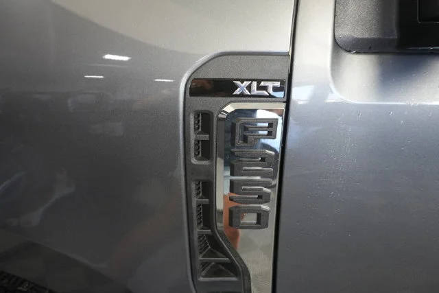 New 2026 Carbonized Gray Metallic Ford F-250® XLT image 22