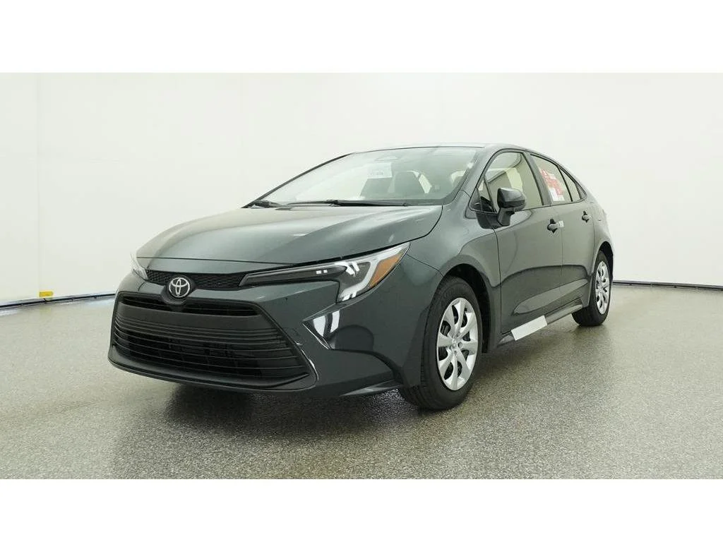New 2027  Toyota LE image 39