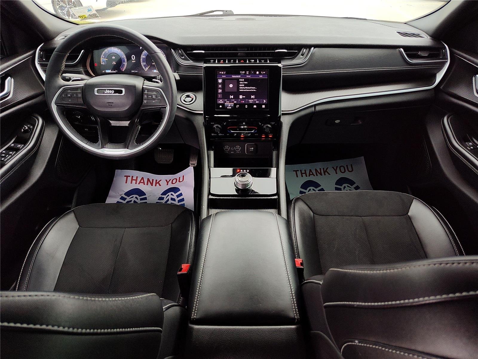 Used 2024 WHITE JEEP LARE image 21
