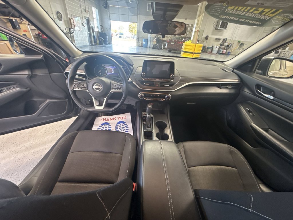 2025 Nissan Altima SV - Photo 27