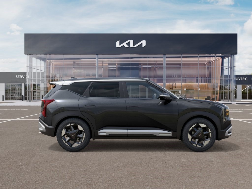 New 2027 Interstellar Gray Kia S image 7