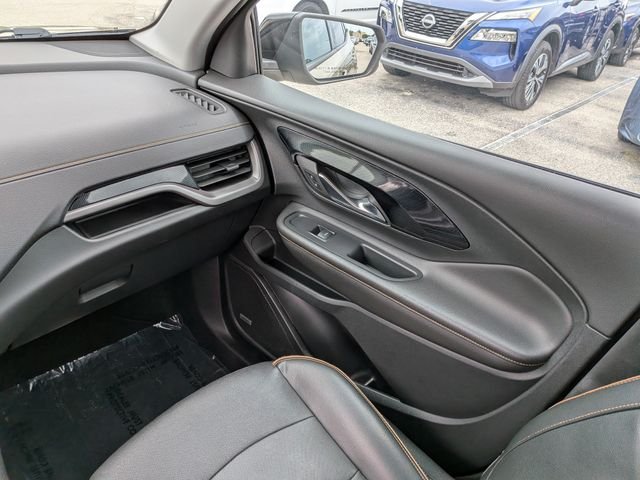 Used 2022 Beige GMC AT4 image 20