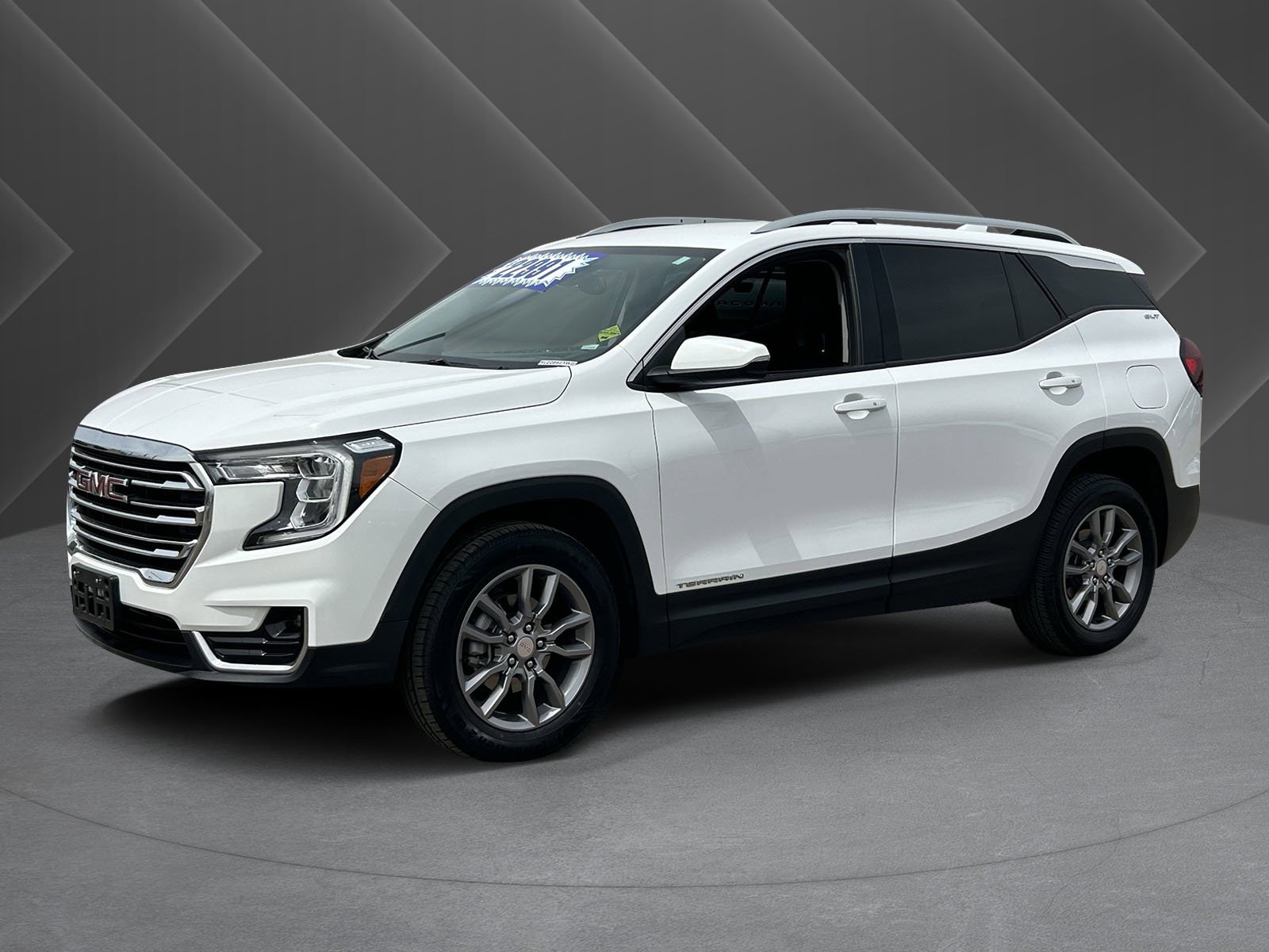 Used 2024 Summit White GMC SLT image 35
