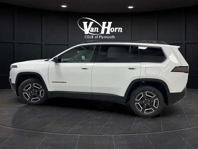New 2026 Bright White Clear-Coat Exterior Paint Jeep Laredo image 4