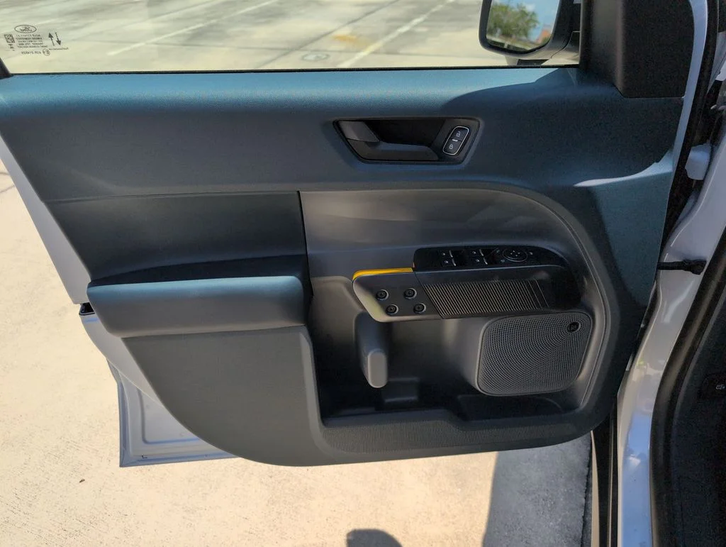 New 2026 White Ford Tremor image 28
