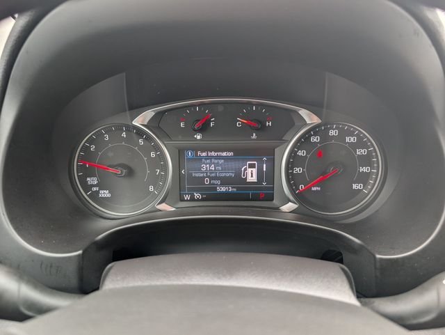 Used 2024 White GMC SLE image 15