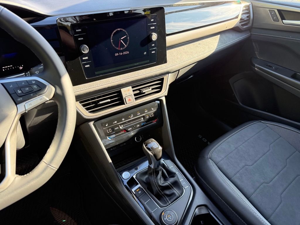 New 2026 Black Volkswagen 1.5T SE Black image 39