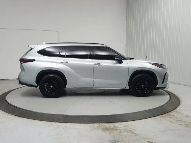 Used 2024 Silver Toyota XSE image 9