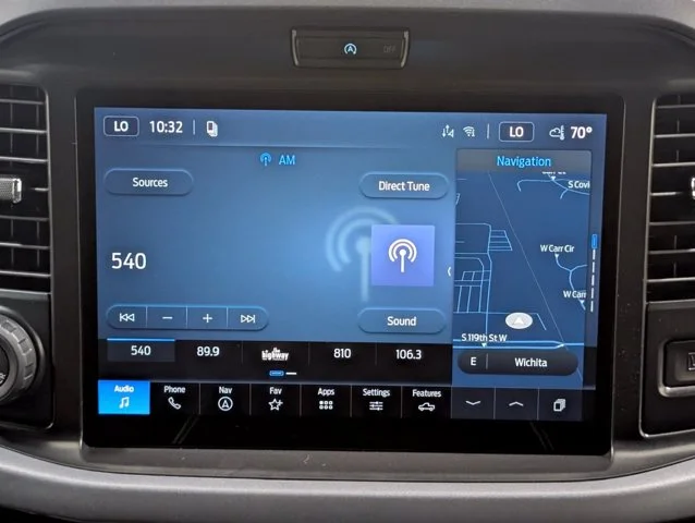New 2026 Agate Black Metallic Ford XLT image 39
