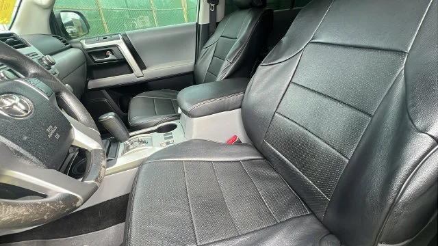 Used 2013 Silver Toyota Limited image 26