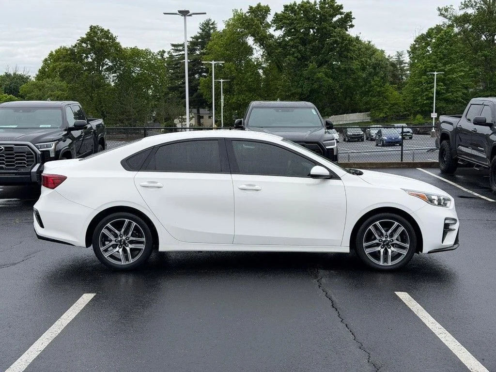 Used 2019 Kia FORTE S with VIN 3KPF34AD0KE042849 for sale in Ballwin, MO