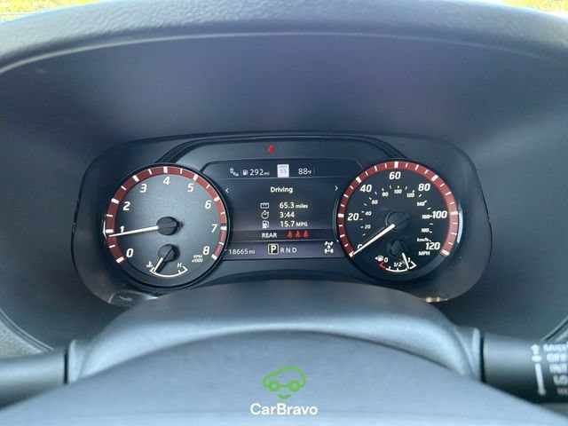 Used 2024 Gray Nissan Crew Cab PRO-4X 4x4 image 29