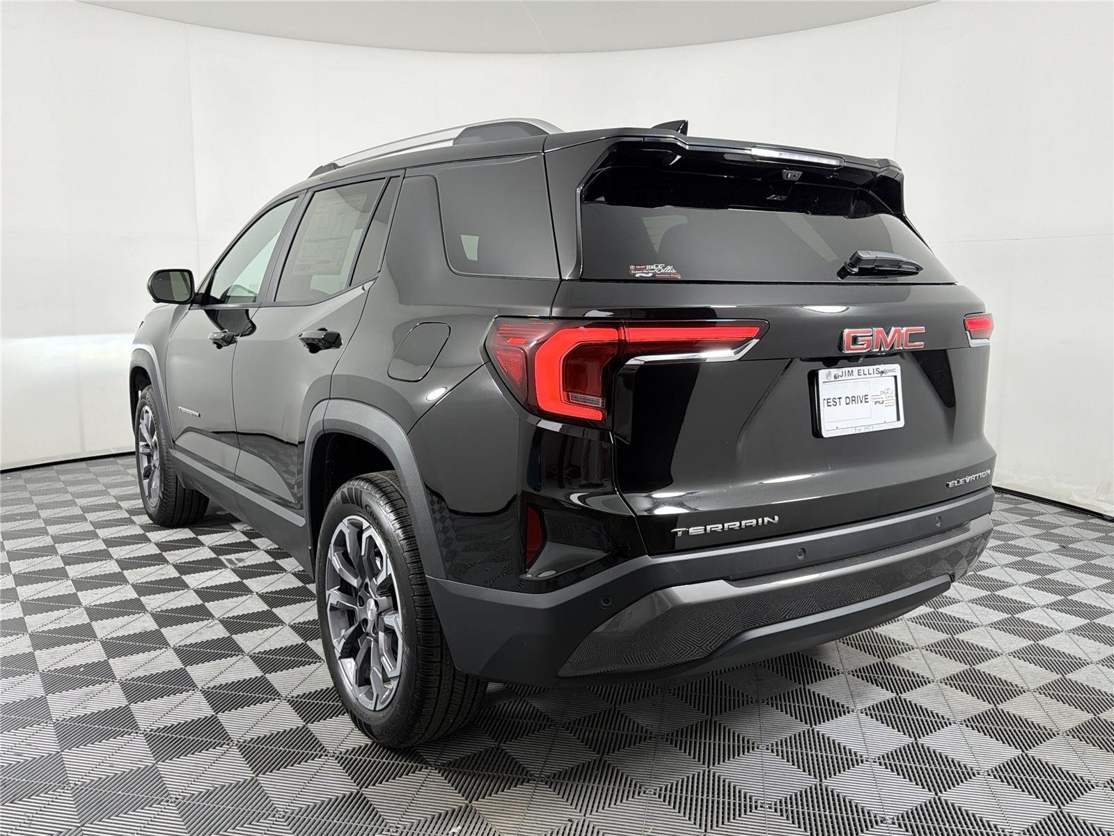 New 2027 Ebony Twilight Metallic GMC Elevation image 4