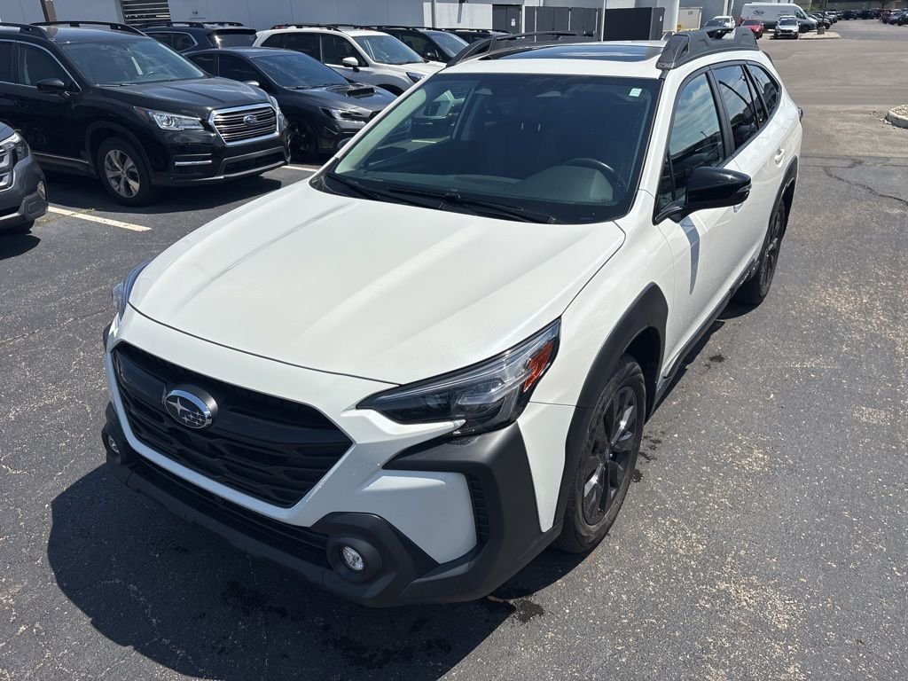 Certified Used 2025 White Subaru Onyx Edition image 6