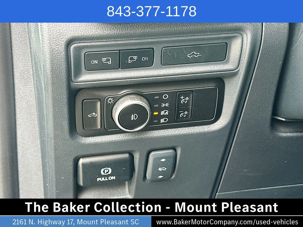 Used 2023 Silver Ford Lariat image 10