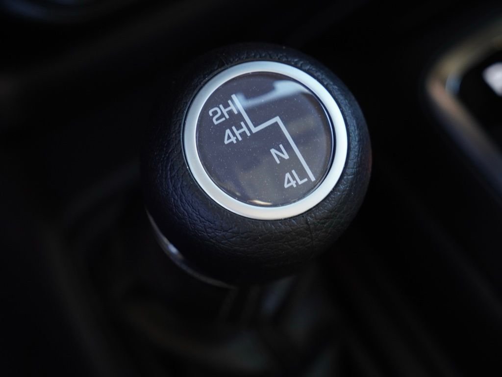 New 2026 Anvil Clear-Coat Exterior Paint Jeep Sport S image 18