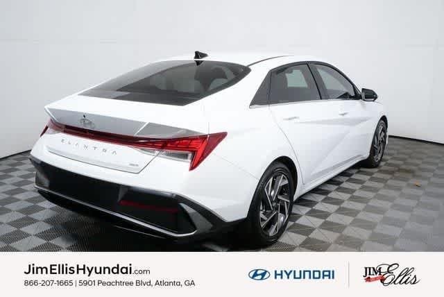 2025 Hyundai Elantra Limited - Photo 41