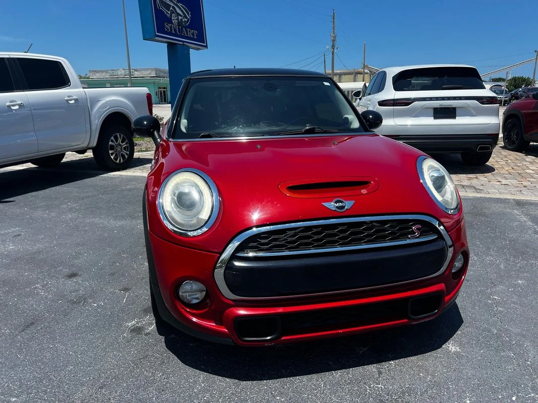 Used 2015  MINI Cooper S image 11