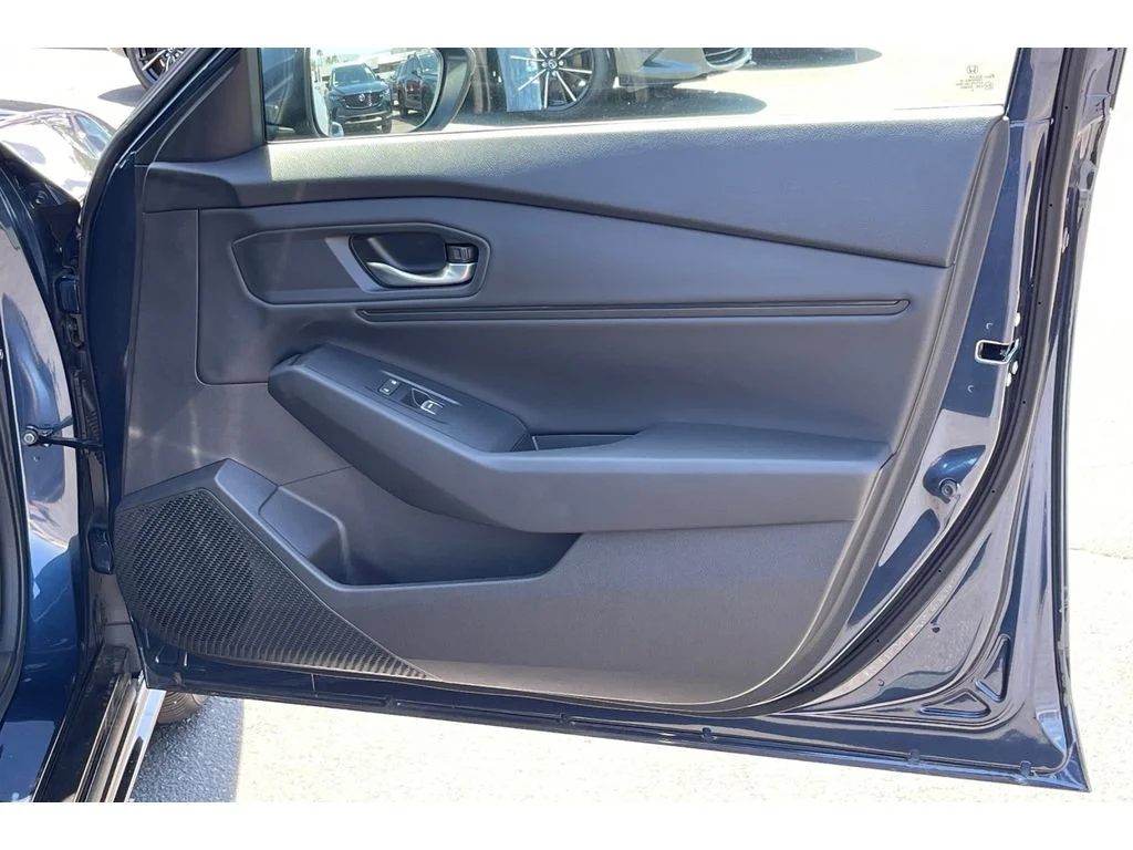 Used 2025 Canyon River Blue Metallic Honda EX-L image 20