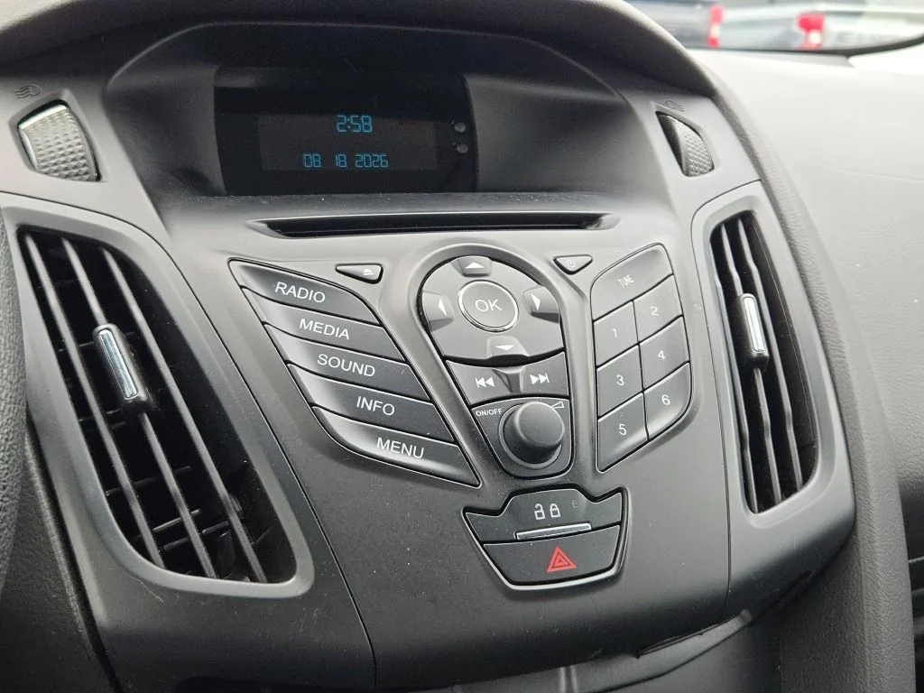Used 2014 Gray Ford S image 21