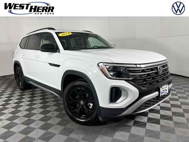 2024 Volkswagen Atlas 2.0T Peak Edition SE w/Technology
