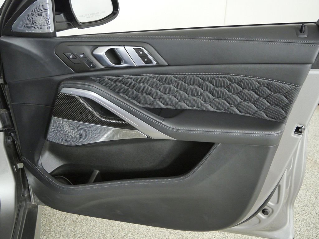 Used 2021 Donington Grey Metallic BMW Base image 19