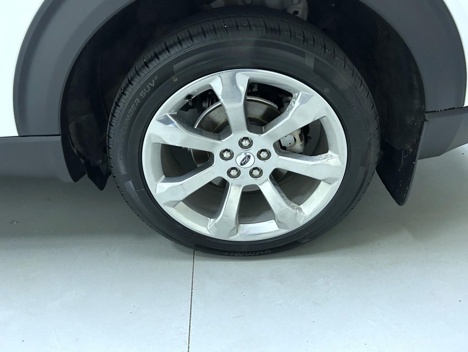 Used 2020 White Ford Platinum image 23