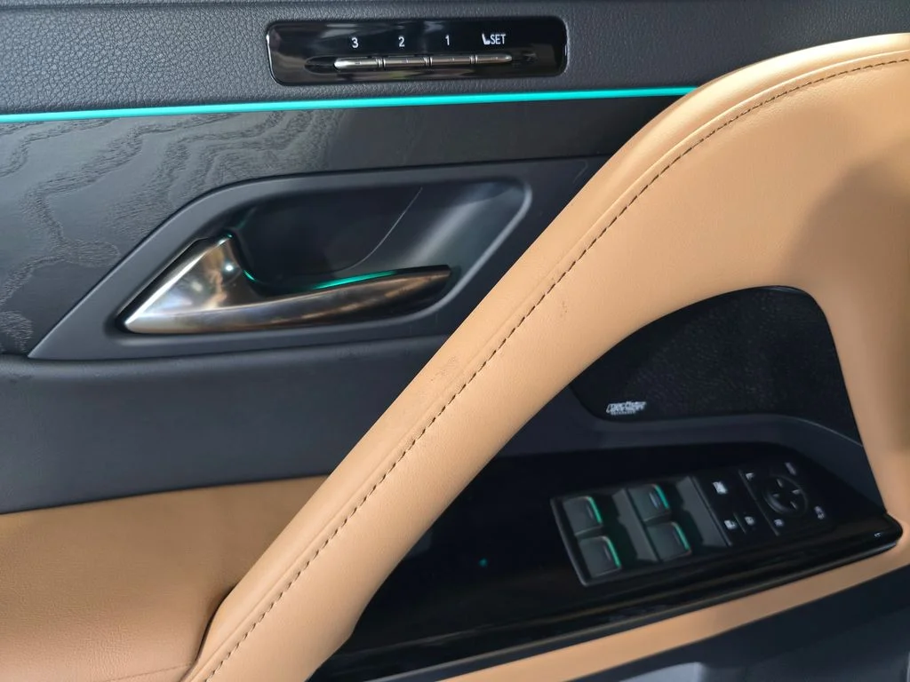 New 2026  Lexus 600 Luxury image 13