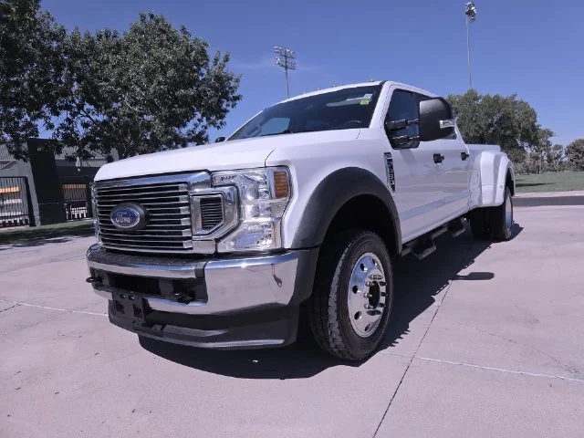 Used 2020 White Ford XL image 4