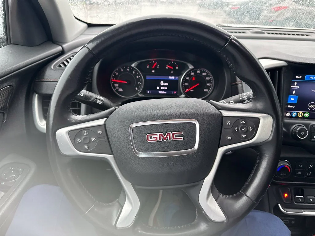 Used 2020 White GMC SLT image 10