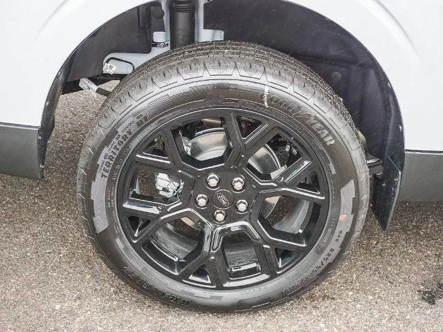 2025 Ford Maverick XLT - Photo 36
