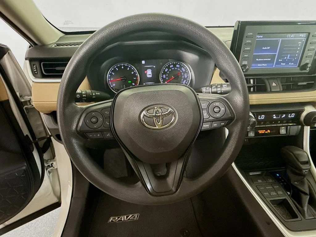 Used 2019 Super White Toyota XLE image 11