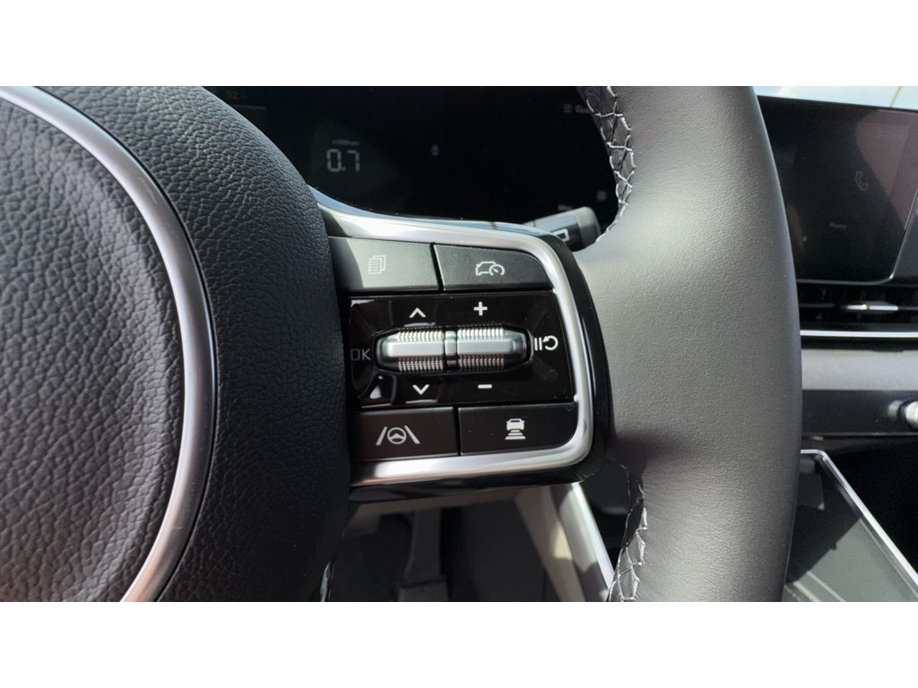 New 2026 Aurora Black Pearl Kia EX image 11