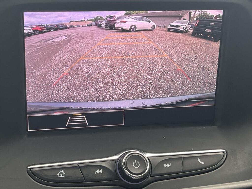 Used 2023 Sharkskin Metallic Chevrolet LT1 image 24