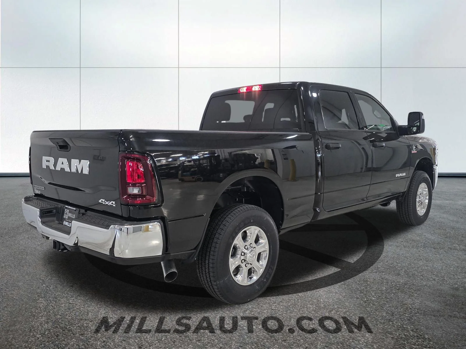 2026 RAM 3500 Big Horn - Photo 8